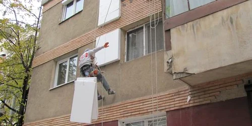 Atenţie la lucrările de reabilitare termică