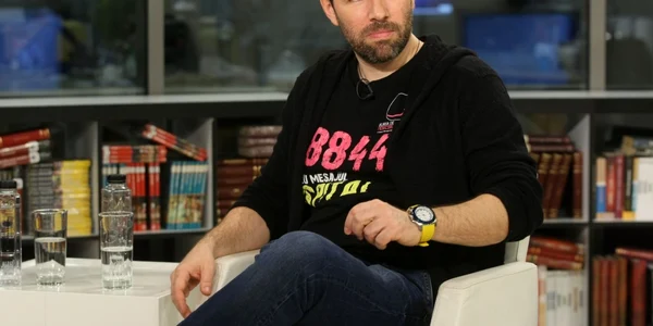 Alex Dima - Romania te iubesc - la Adevarul Live FOTO Dorin Constanda