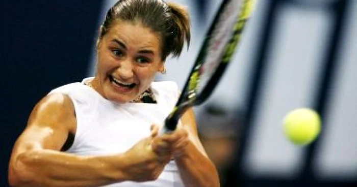 TENIS: Niculescu, eşecuri pe linie la turneul de la Poitiers (Franţa)