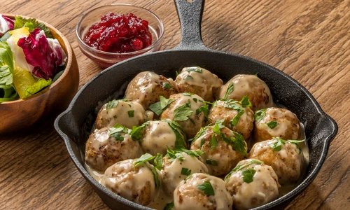 Chiftele suedeze  Sursa foto shutterstock 643721416 jpg