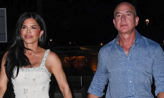 Jeff Bezos și Lauren Sanchez s au logodit, Foto Profimedia (1) jpg