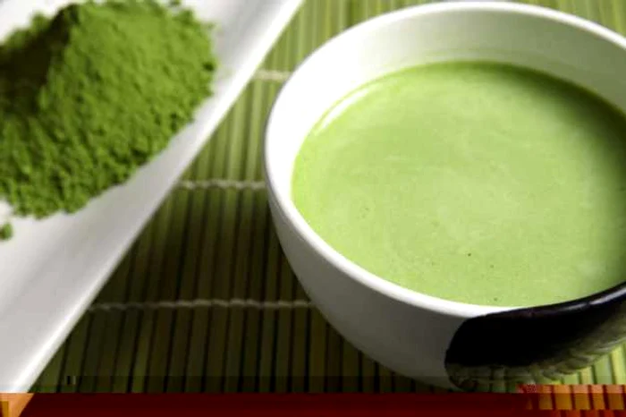 superalimente slabit stres ceai matcha