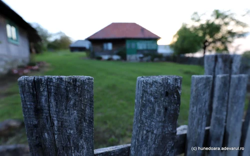 Comuna Bătrâna din Hunedoara  Foto Daniel Guță  ADEVĂRUL (280) JPG