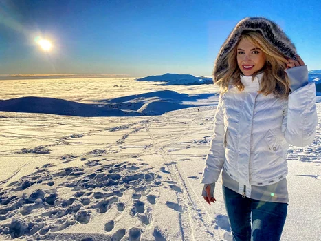 5 andreea balan la muntea cu tiberiu argint jpg jpeg