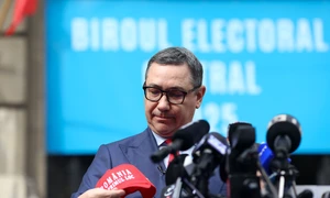 Victor Ponta lansare 5 FOTO INQUAM