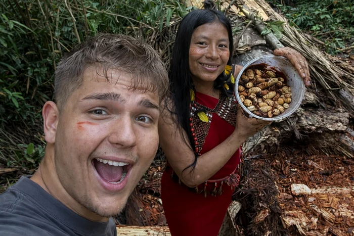Un tânăr s-a mutat într-un trib amazonian/sursă foto: Instagram