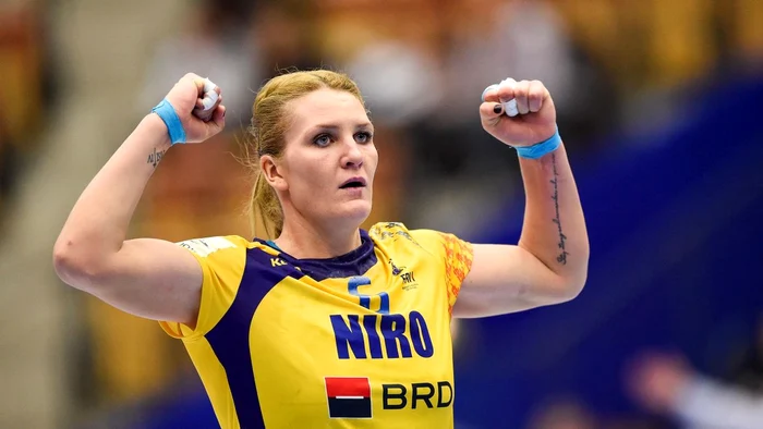 Crina Pintea speră să joace pentru România la Mondialele de handbal feminin.