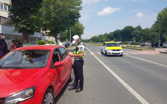 Poliţia l-a reţinut pe şoferul băut şi fără permis FOTO IPJ Călăraşi