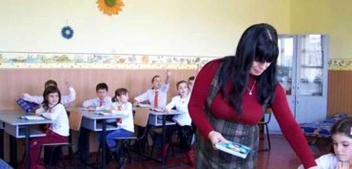 Ploiești: Şcoala nu este atractivă pentru unii elevi