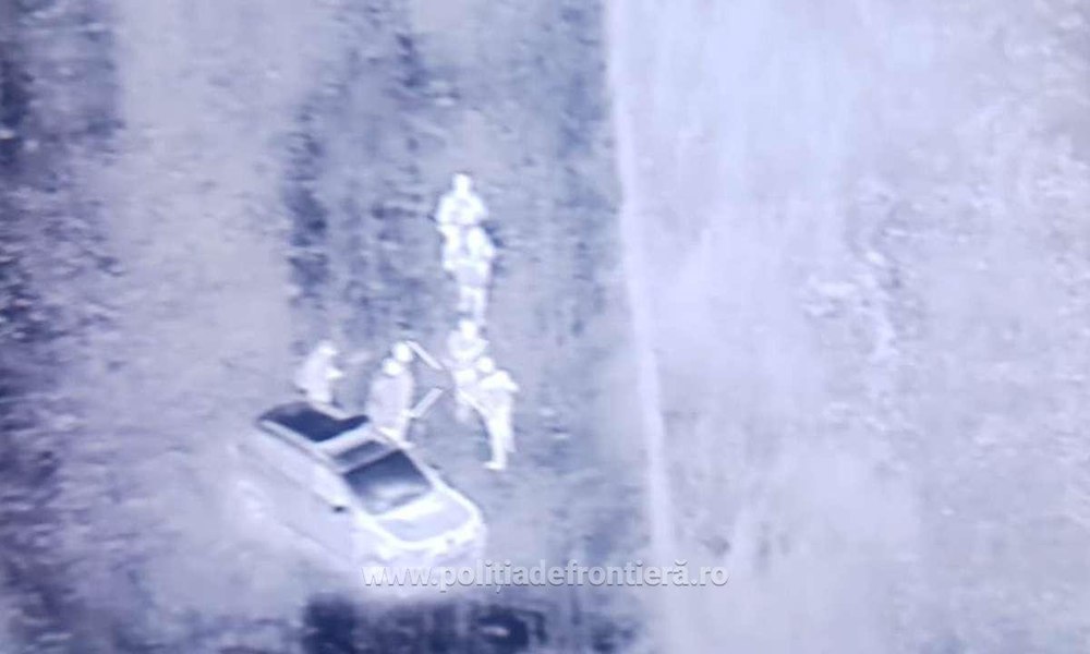Migranți prinși cu drona la frontiera de vest. Unde voiau să ajungă VIDEO