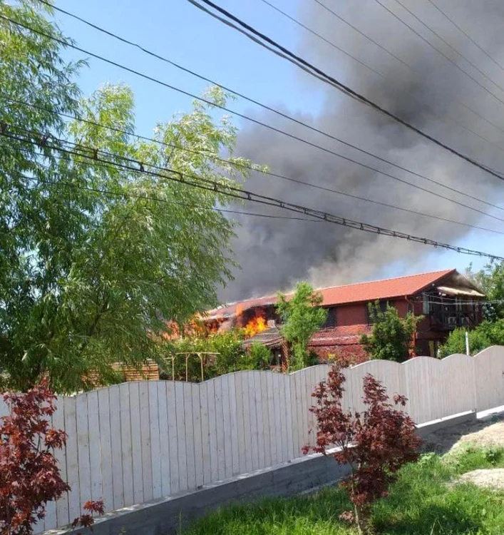 Incendiu Crişan FOTO ISU Delta Tulcea