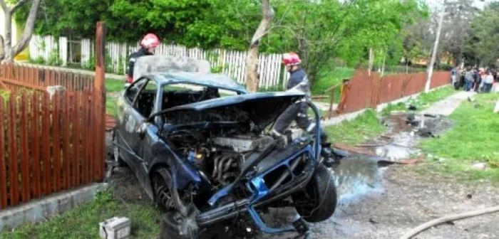 Pentru prevenirea accidentelor rutiere, poliţia dâmboviţeană recomandă participanţilor la traficul rutier să adopte o conduită preventivă şi respecte, cu stricteţe, regulile de circulaţie