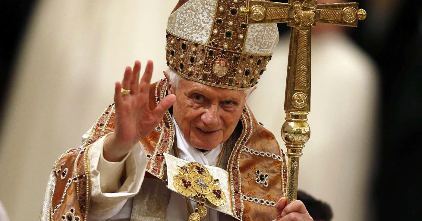 Papa Benedict al XVI-lea FOTO Reuters