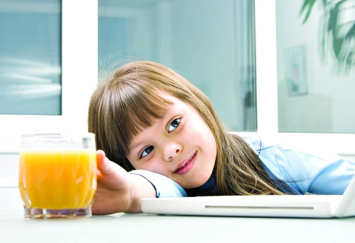 Fungicidul este de fapt conţinut în fructele din care este făcut sucul pentru că mulţi producători au pulverizat portocalii cu un fungicid interzis