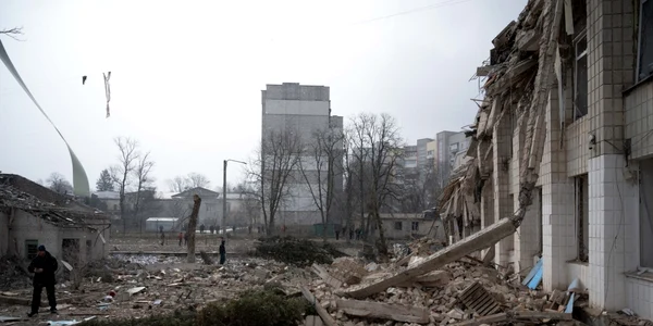 Oraşul JItomir distrus de bombardamente. Foto Unian.info