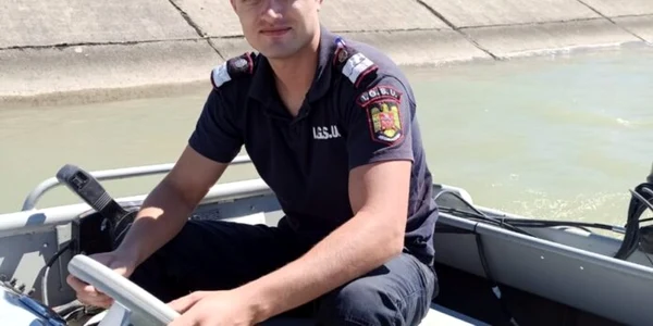 pompieri Marius Vlad salvator FOTO ISU Bacau