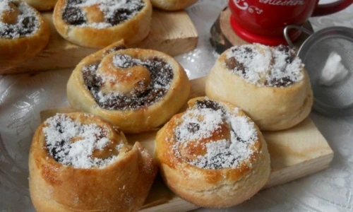 rulouri cu cirese jpeg