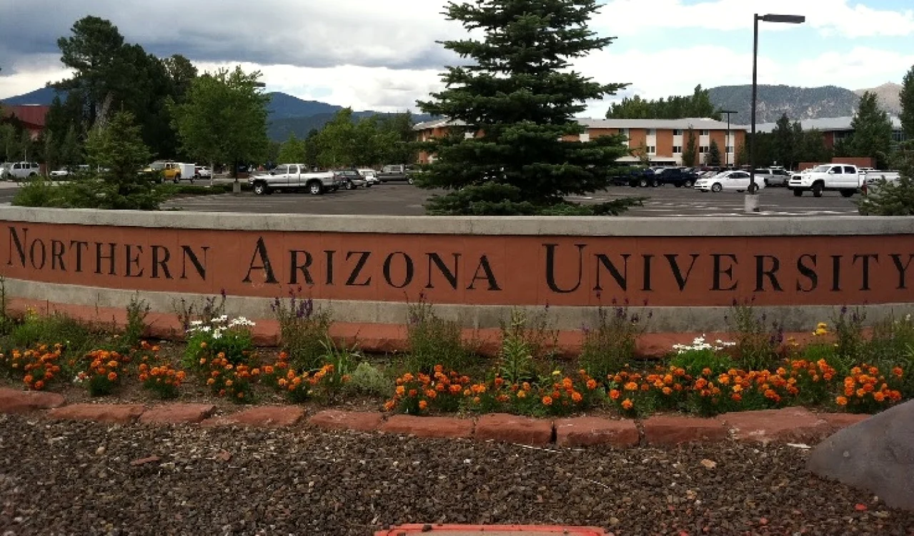 Northern Arizona University FOTO nau.edu