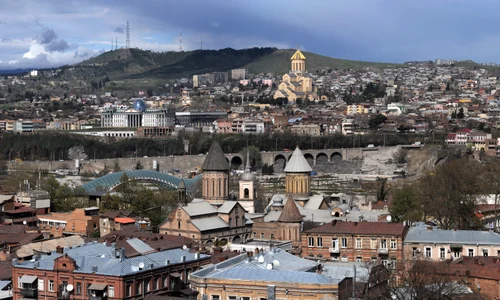 Puie Mutin – din Georgia cu love jpeg