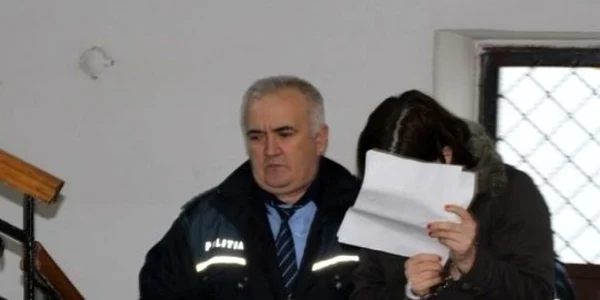 "elena poiana"