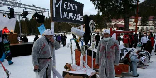 Medicii malpraxis au făcut senzaţie. FOTOSimona Suciu