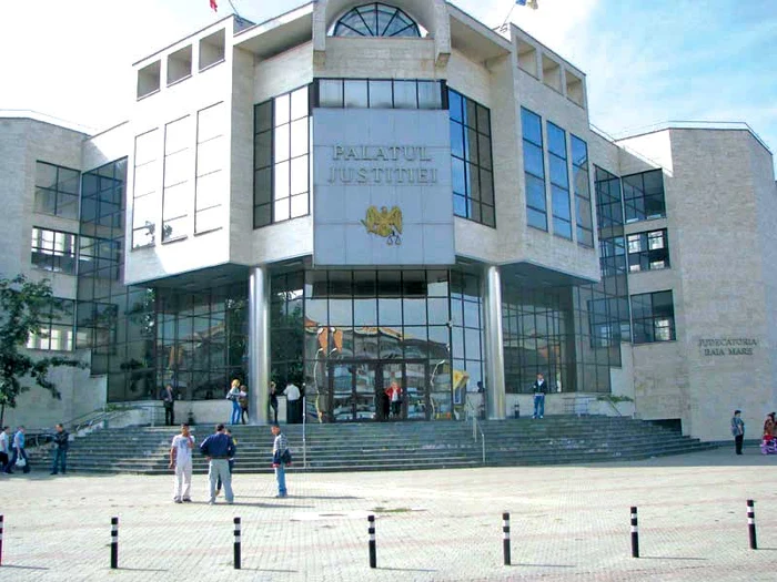 
    Tribunalul din Baia Mare a eliberat suspectul de coronavirus din carantna forțată dar decizia nu este definitivăFoto: graiul.ro  