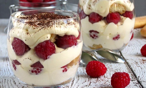 tiramisu zmeura jpeg
