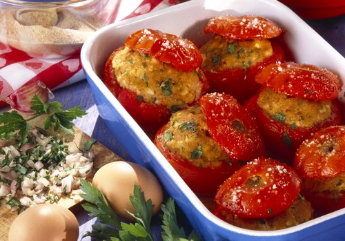 rosii la cuptor umplute cu carne de vită jpeg