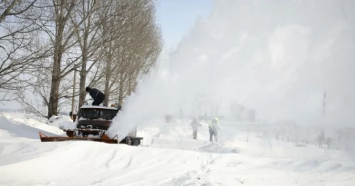 În Vrancea deszăpezirea a fost făcută de mai multe firme