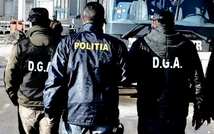 Polițiști locali, reținuți în urma perchezițiilor FOTO: Arhivă, Adevărul