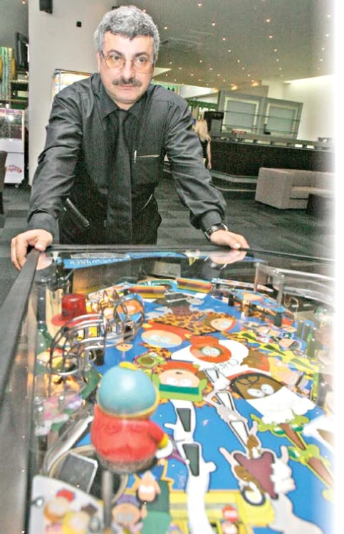 În 2007, la deschiderea Fun Land, Prigoană era foarte încrezător în succesul acestei afaceri