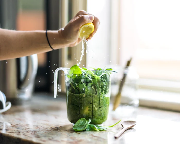 1 smoothie verde cu lamaie jpg jpeg