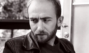 „Nu poţi să faci un documentar pur despre un subiect atît de complicat“ – interviu cu regizorul Tom WILSON jpeg