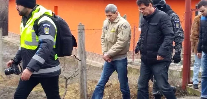 Vasile Miron a participat săptămâna trecută la reconstituirea crimei FOTO Ziarul de Iaşi
