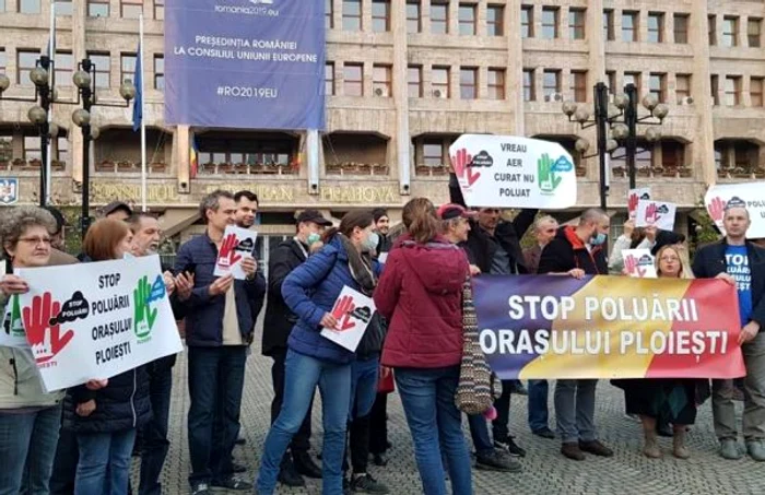 protest poluare ploiesti foto facebook