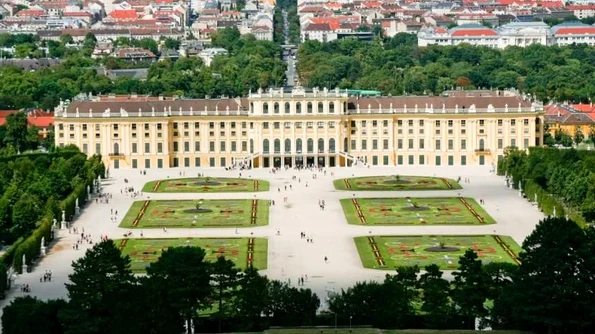 Palatul Schonbrunn, un simbol al Vienei jpeg