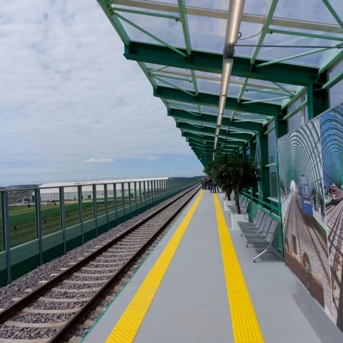 Stația Patinoar se află foarte aproape de Aeroportul OtopeniFoto: clubferoviar.ro
