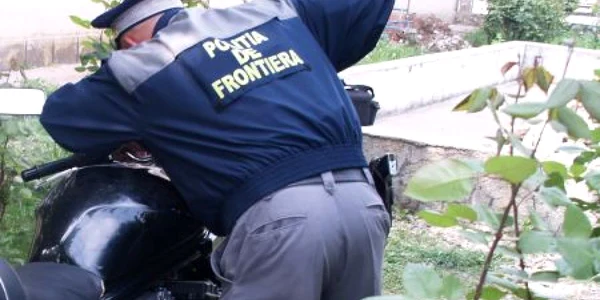Polițiștii de frontieră au disponibilizat masina Foto:Arhivă