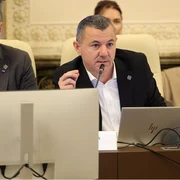 Narcis Mircescu captura  Youtube USR png