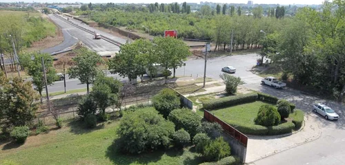 Autostrada A3 (Bucureşti - Ploieşti) la intersecţia cu strada Petricani şi cu strada Fabrica de Glucoză FOTO Eduard Enea