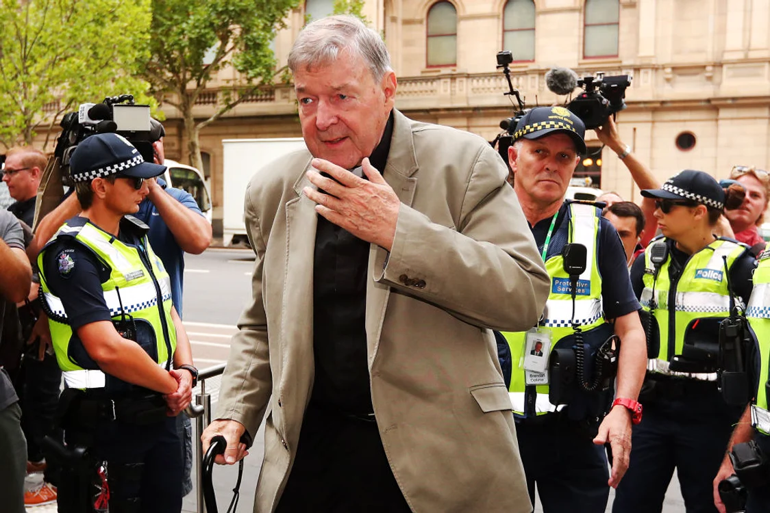 
    Cardinalul George Pell a scăpat de condamnarea de șase ani pentru abuz sexualfoto: Getty Images  