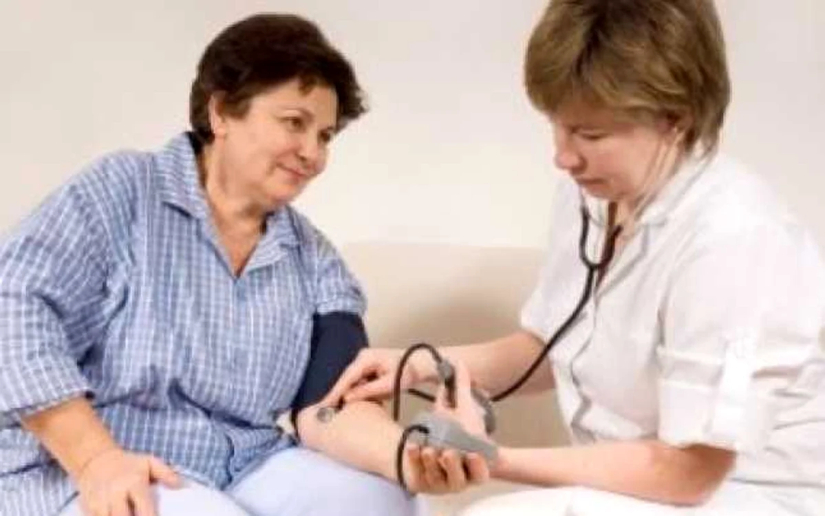O expunere prelungită la soare poate fi fatală dacă suferi de hipertensiune şi de alte boli cardiovasculare.