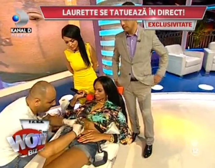 Laurette s-a tatuat în direct (captură: Kanal D)