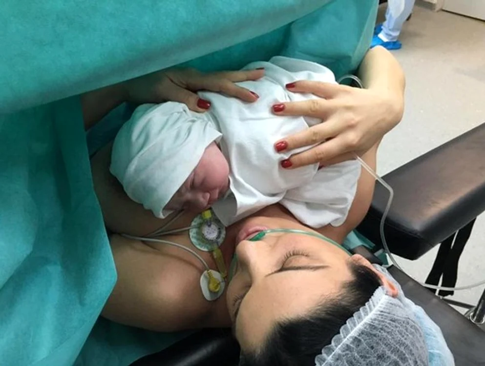 Iată prima imagine cu Rebecca Maria