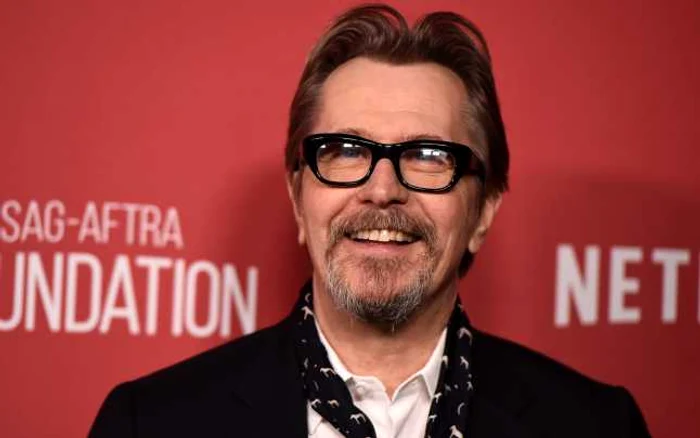 Gary Oldman este nominalizat la premiile Oscar 2018 pentru portretizarea lui Winston Churchill din „Darkest Hour“ FOTO Guliver/Getty Images