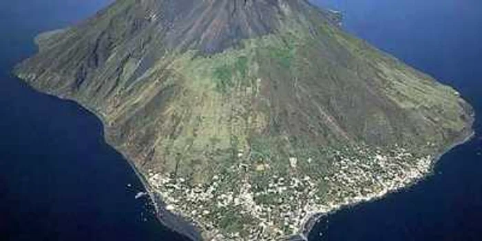 Italia: vulcanul Stromboli a erupt din nou
