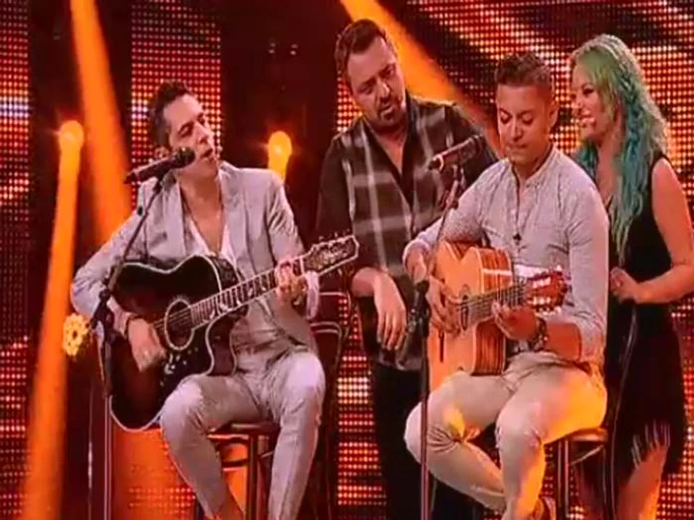 X Factor 2015. Concurentul a cântat alături de ceitrei juraţi Foto: captură Antena 1
