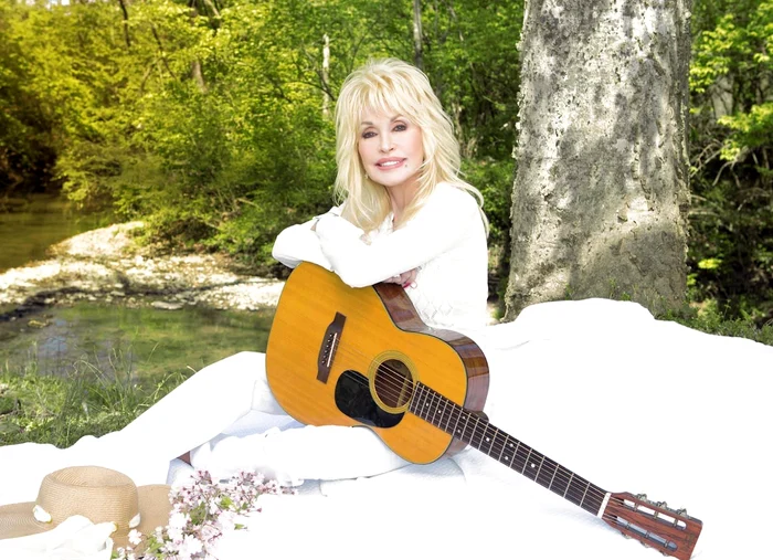 Dolly Paron, foto facebook /Dolly Parton