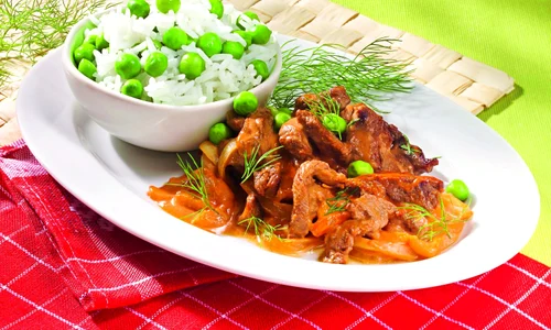 2 stroganoff cu orez jpg jpeg