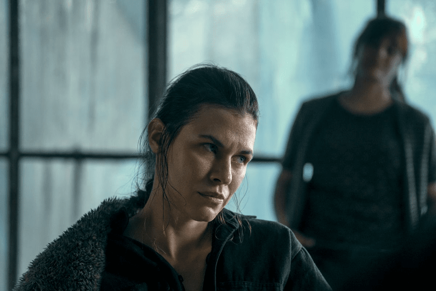 Ana Ularu joacă în serialul The Power de pe Amazon Prime